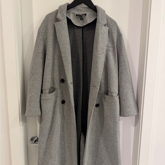 Women’s Grey Long Peacoat size S ✨ - Picture 3 of 10